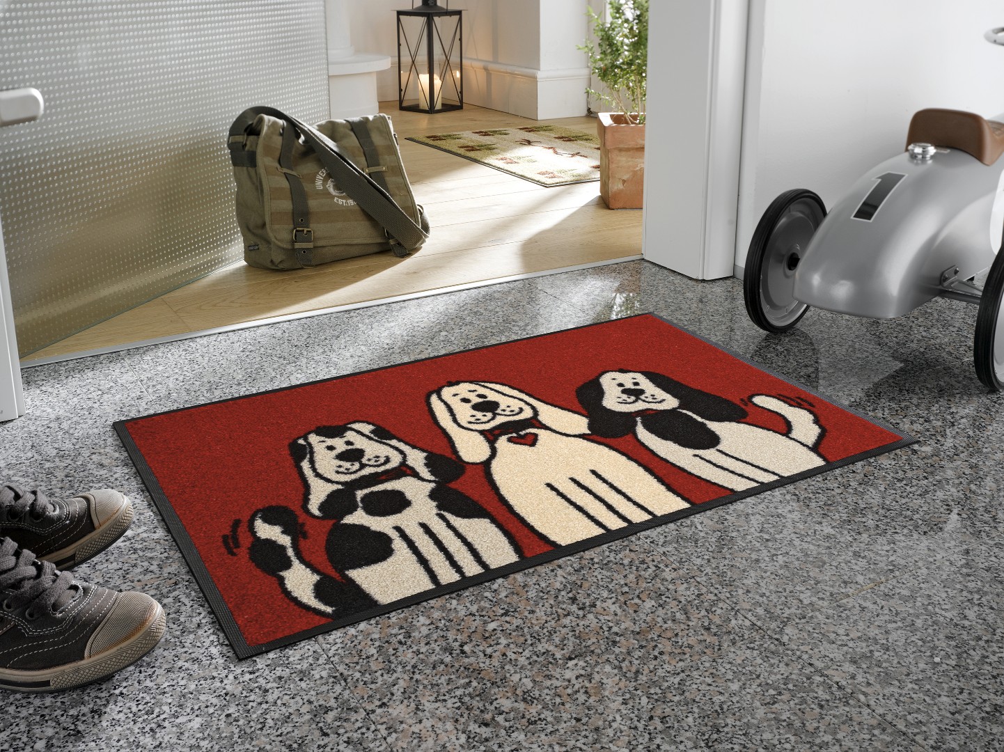 Коврик для дома wash+dry Three Dogs 50x75
